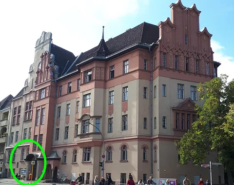Gemeindehaus Zum Guten Hirten in der Bundesallee 76A